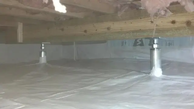 Encapsulating this Hartsville crawl space is a great way to keep the space free of moisture damage, but in order to solve the foundation problem we need some support jacks.