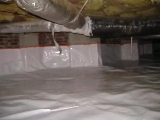 A nice and dry encapsulated crawl space in Summerville, South Carolina.